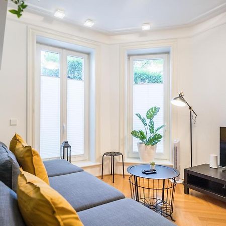 Stylish & Cosy Apartment Next To The U-Bahn Hamburg Exterior photo